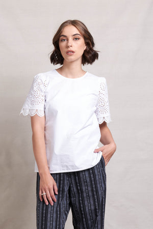 Neris Lace Work Top in White