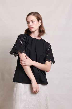 Neris Lace Work Top in Black