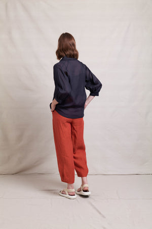 Neris Feature Act Pant in Fiesta