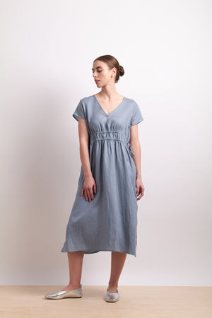 Neris Drawn in Dress in Dove