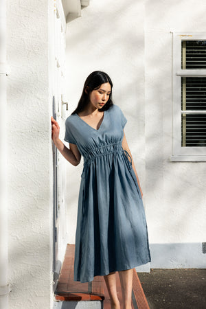 Neris Drawn in Dress in Dove