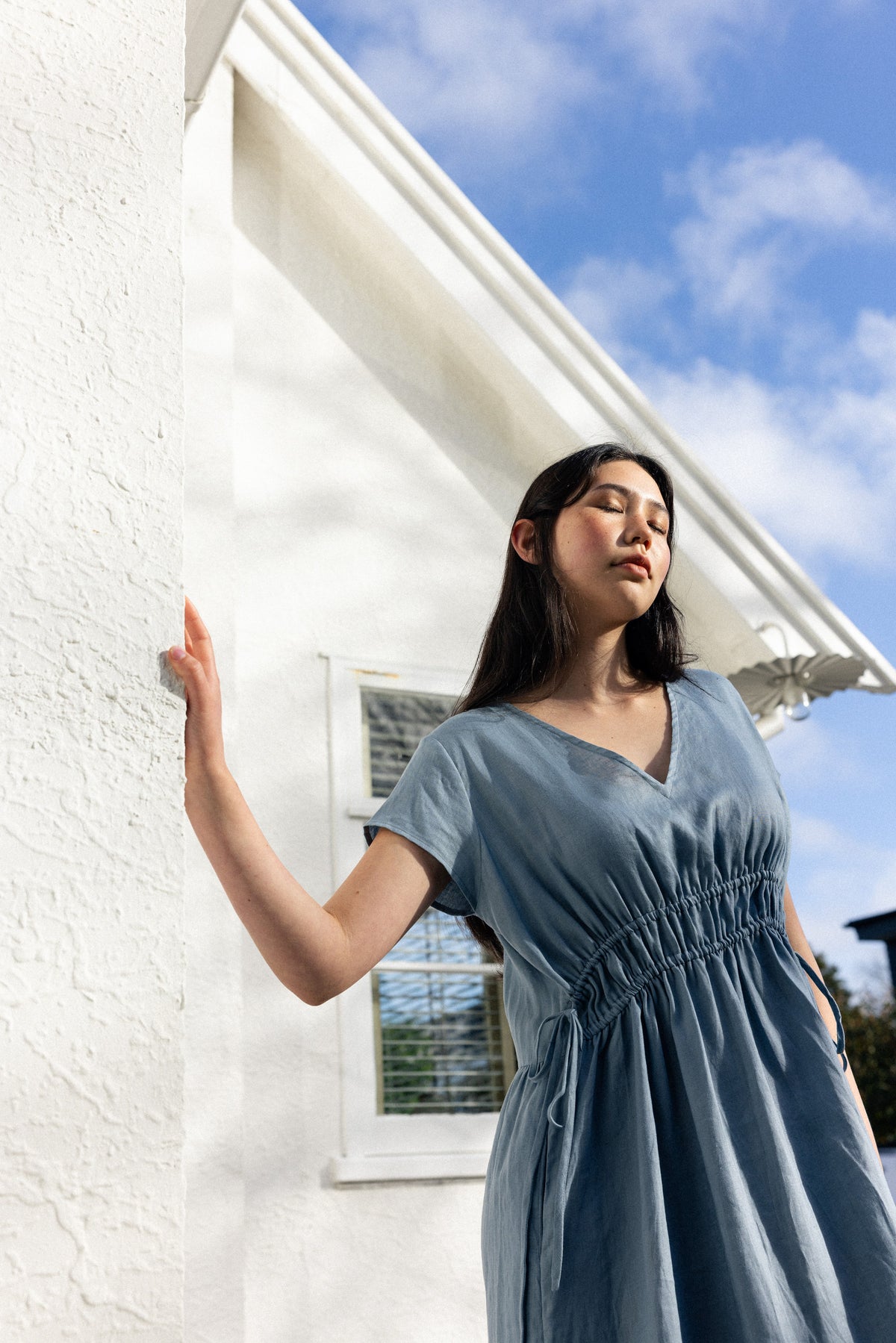 Neris Drawn in Dress in Dove