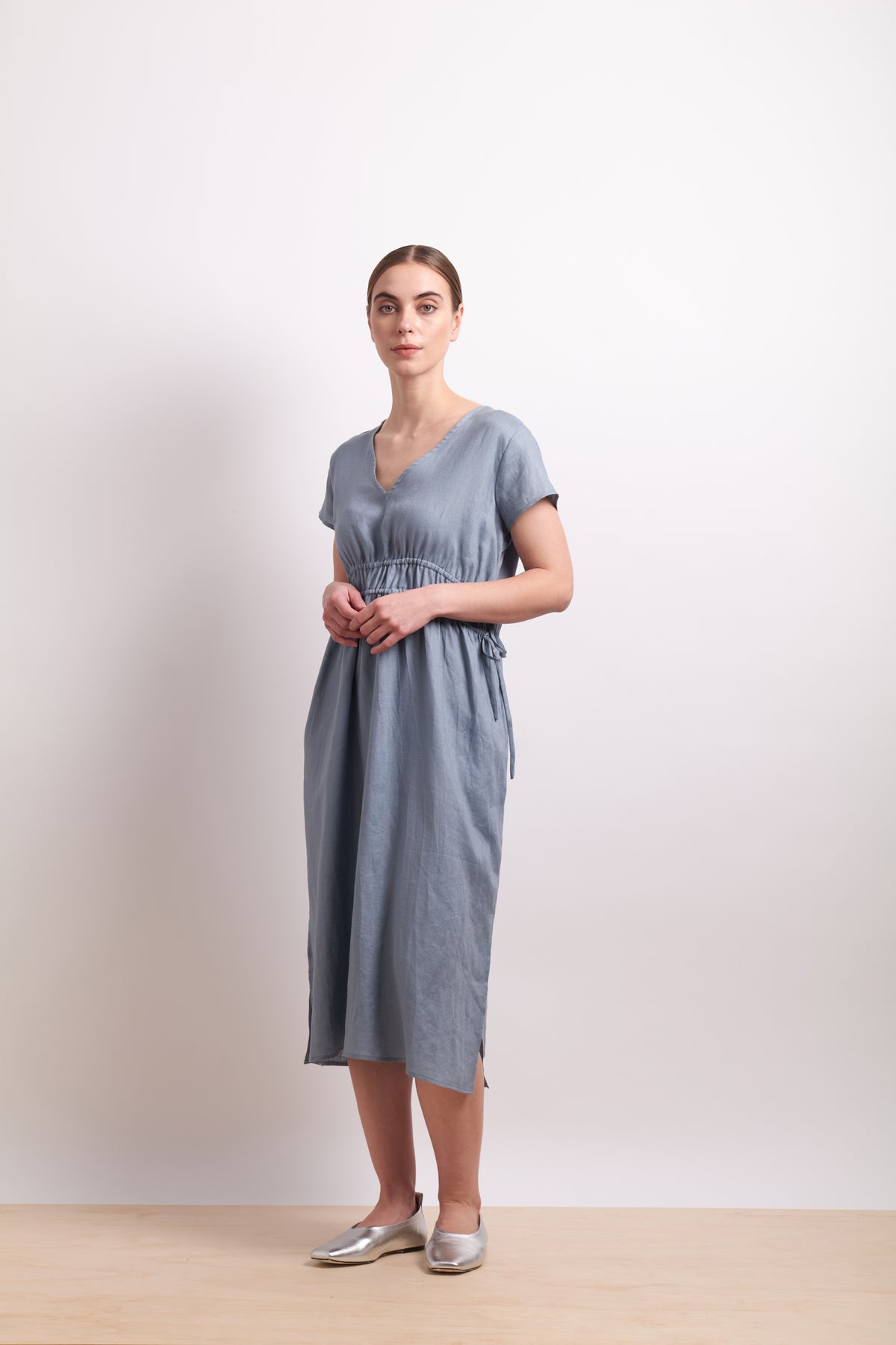 Neris Drawn in Dress in Dove