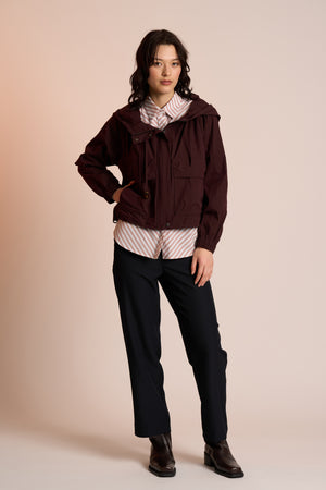 Neris In The Hood Jacket in Raisin