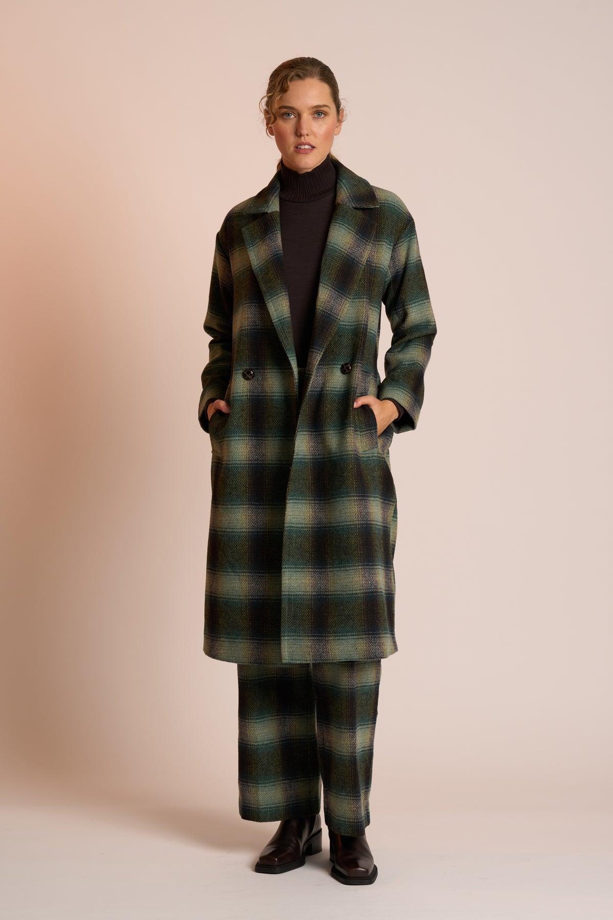Neris Saxon Coat in River Check