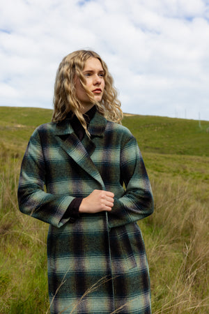 Neris Saxon Coat in River Check