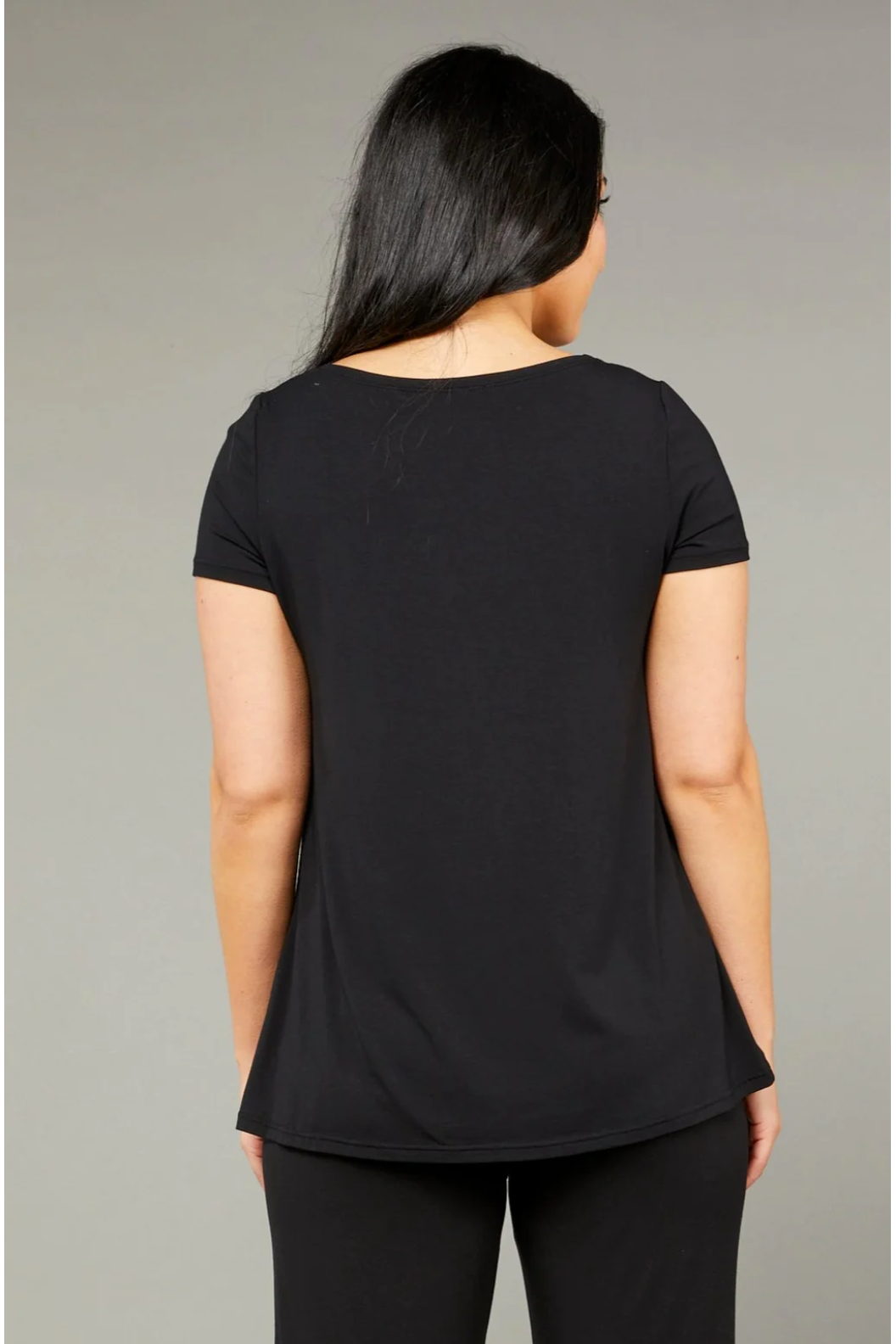 Tani Swing Short Sleeve Tee Top Plain Colours