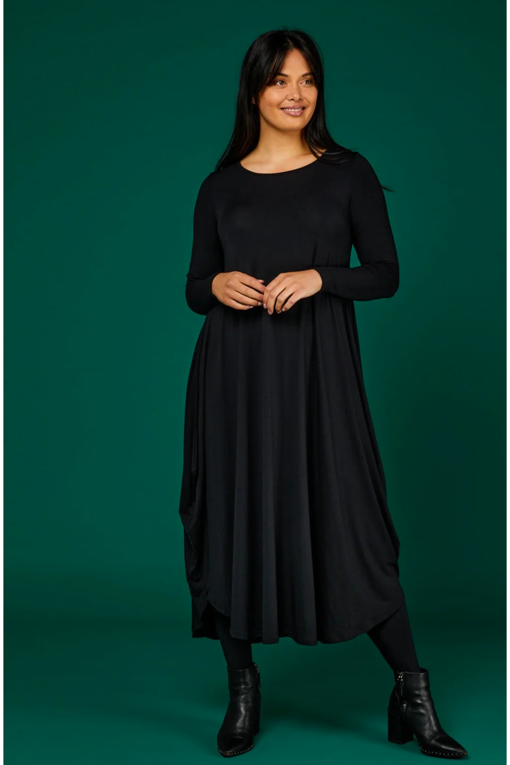 Tani Long Sleeve Tri Dress in Black