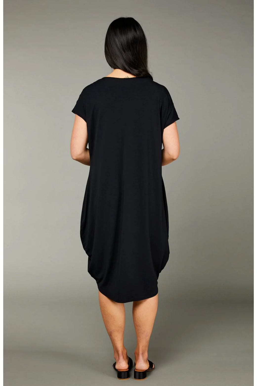 Tani Swing Tulip Dress in Plain colours.