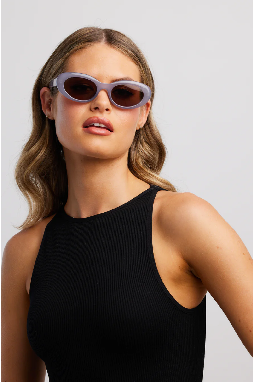 Reality Sunglasses Siren in Milky Grey