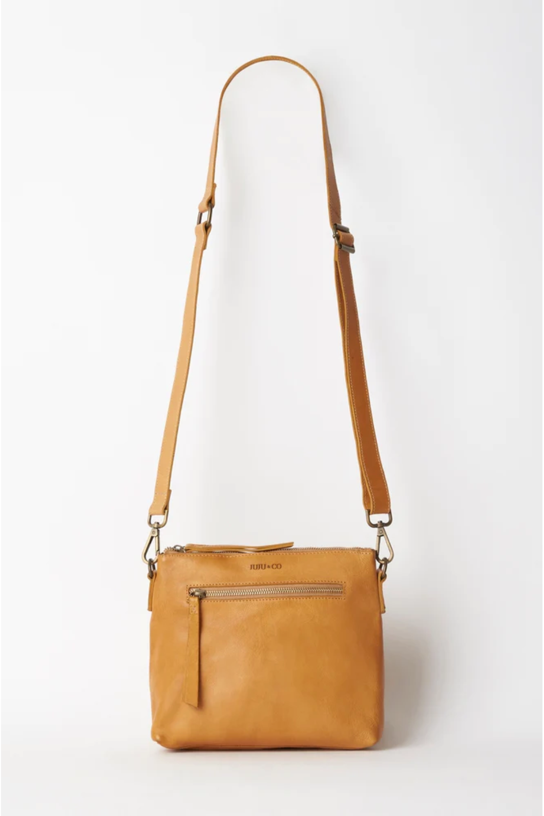 JUJU & Co Large Essential Leather Pouch in Tan