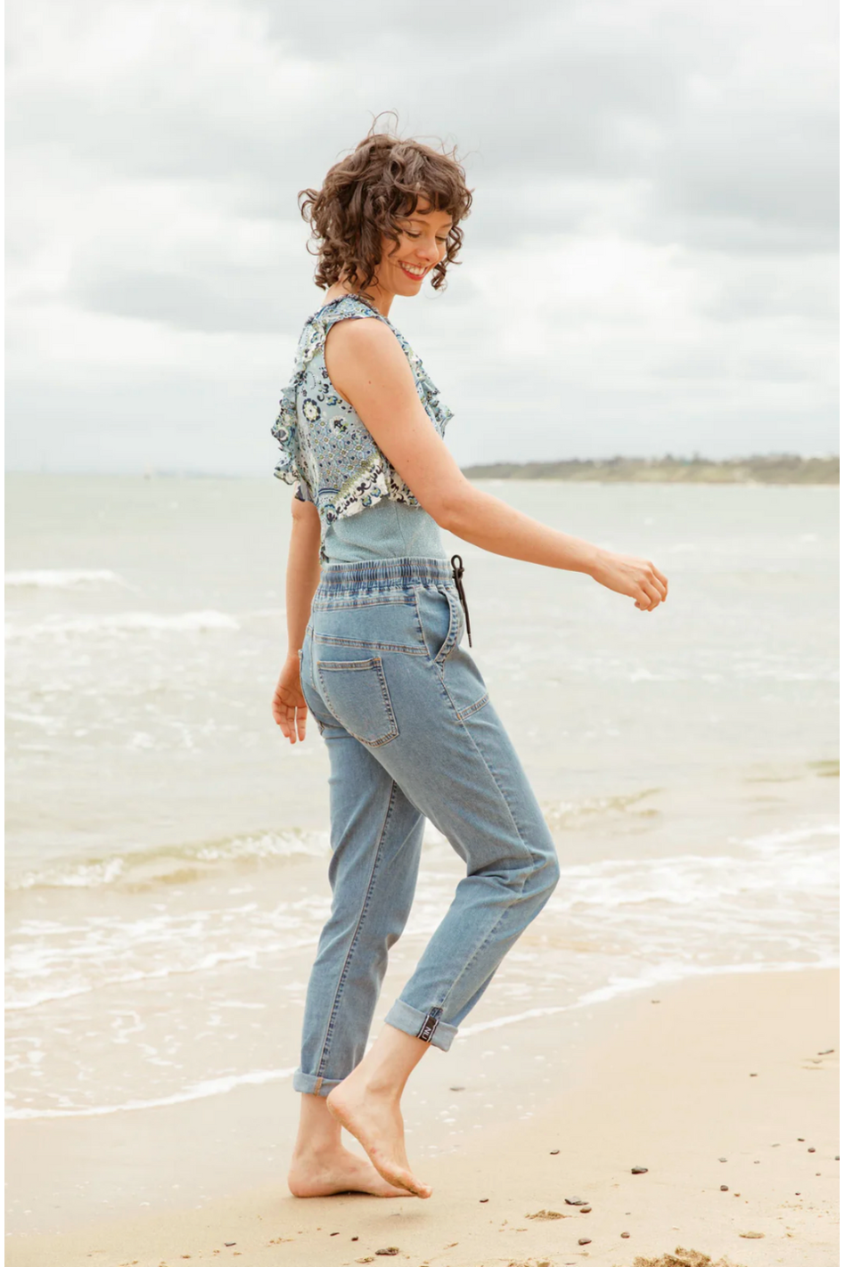 New London Pull On Hope Jogger Stretch Cotton in Light Wash Denim