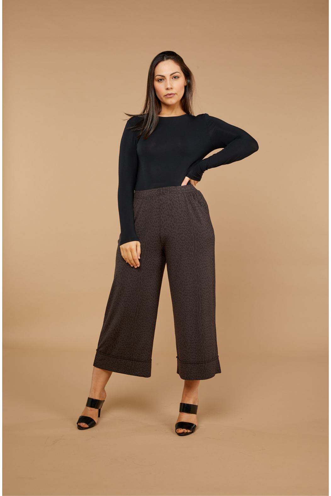 Tani Culotte Resort Pant In Wild Licorice Print