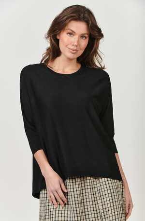 Naturals by O & J Long Sleeve Top in Black