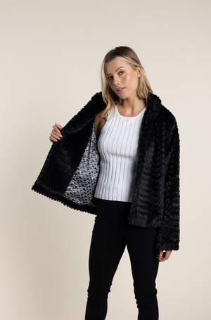Two-T's Clothing Texture Fur Jacket in Black