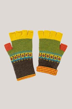 Eribe Knitwear Saint Alloa Fingerless Gloves in October