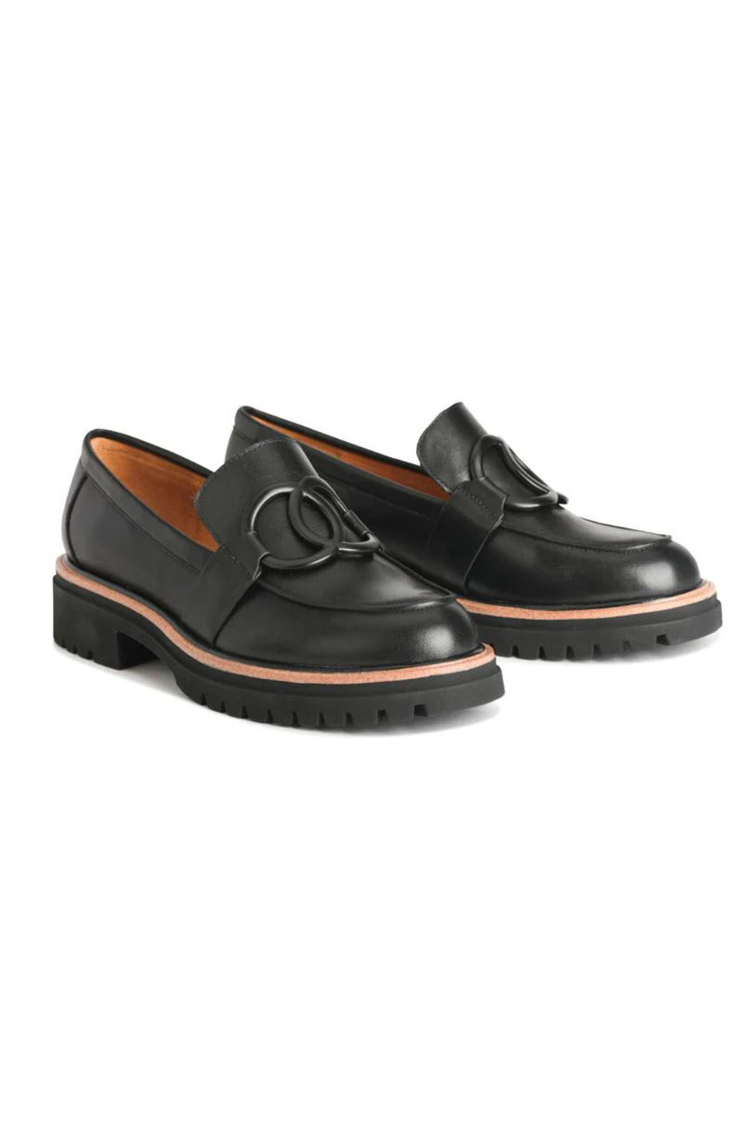 EOS Footwear Abra Shoe in Black