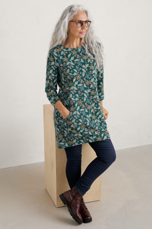 Seasalt Shore Foraging Tunic in Stitched Clematis Loch