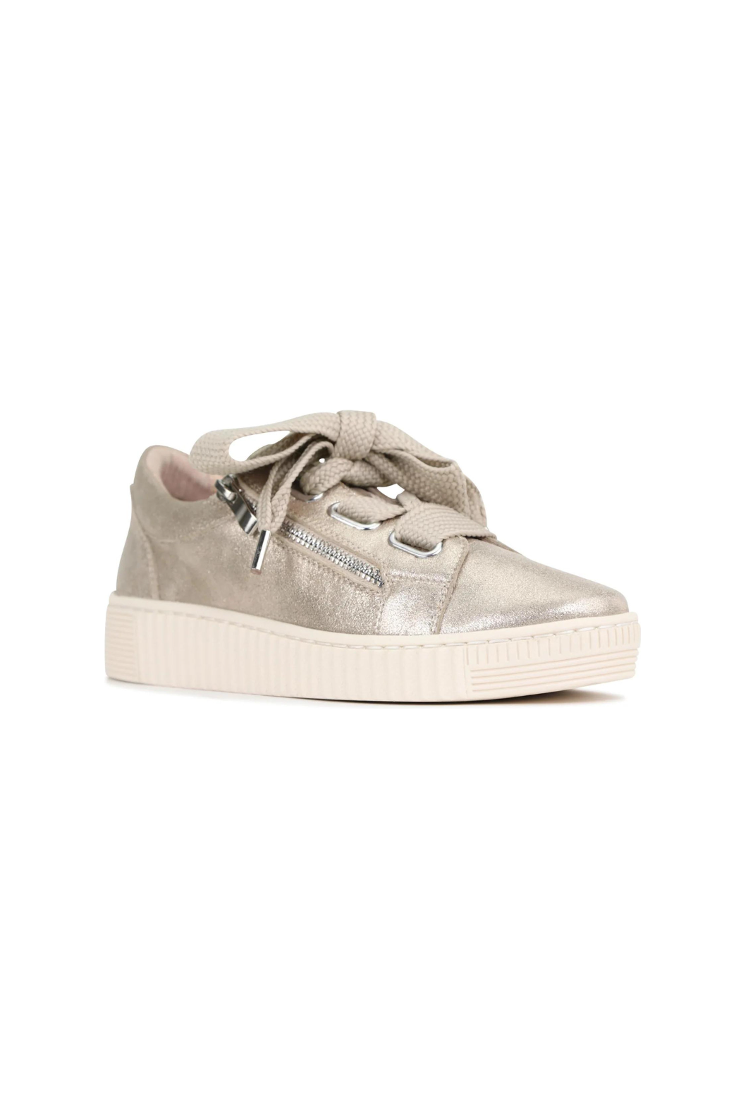 EOS Footwear Jovi Sneaker in Champagne