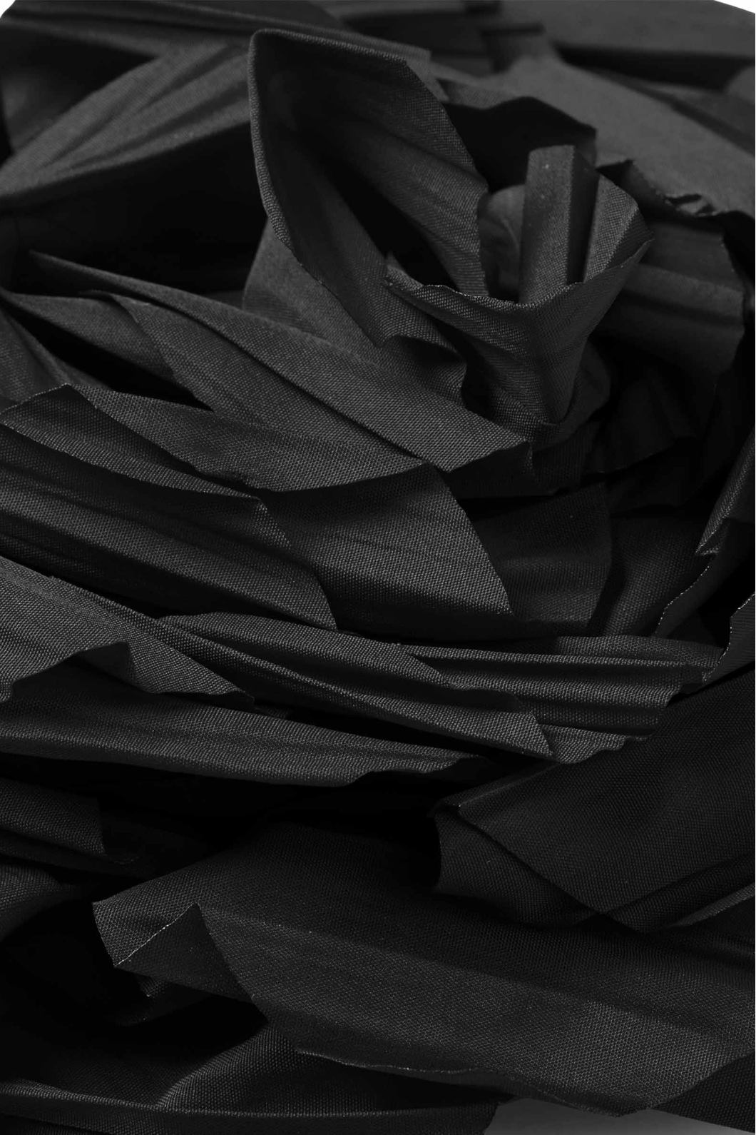 Masai Renna Brooch in Black