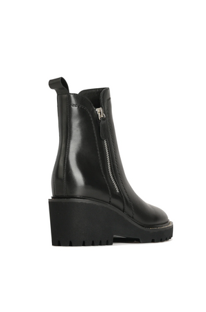 EOS Footwear Parsons Boot in Black