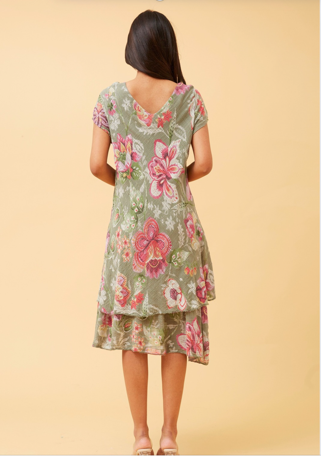 Bottega Moda Short Sleeve Floral Print Dress in Khaki