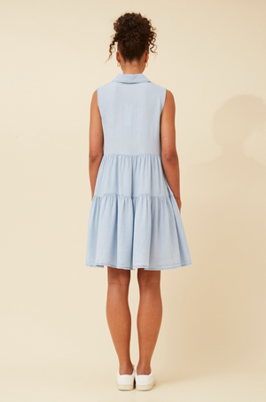 Caroline Morgan Sleeveless Tencel Tiered Knee Length Dress in Chambray