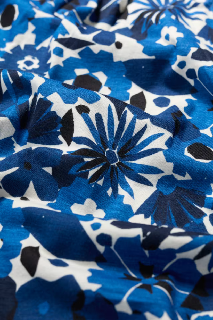 Seasalt Cornwall Appletree T-Shirt in Screenprint Floral Cargo