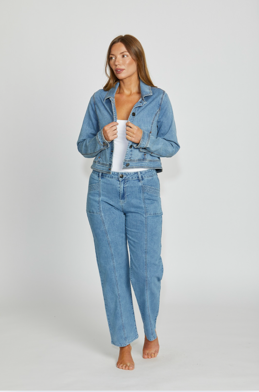 New London Jeans Newry Lightweight Denim Jacket in Light Wash