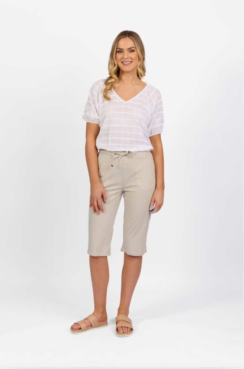 Vassalli Below Knee Skinny Leg Elastic Waist Pant in Stone