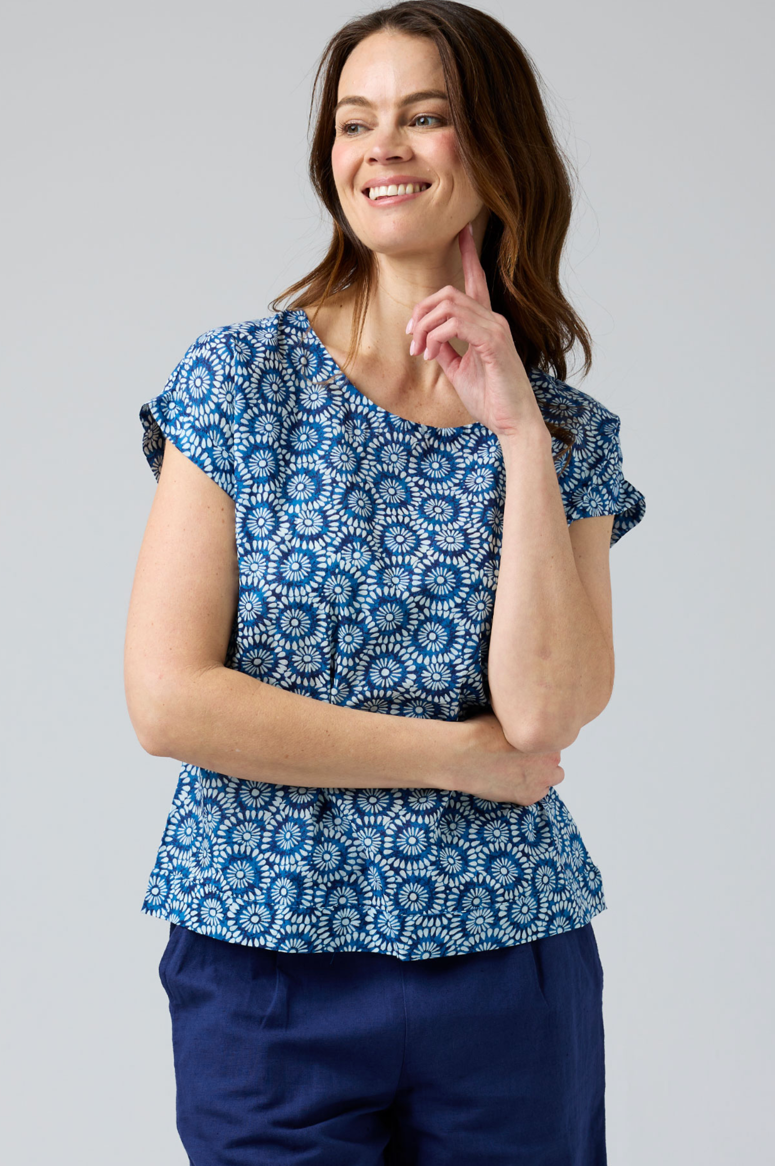CAKE Vicky Round Neck Cotton Top in Blue Circle