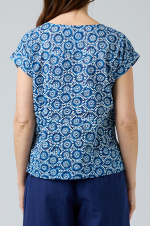 CAKE Vicky Round Neck Cotton Top in Blue Circle