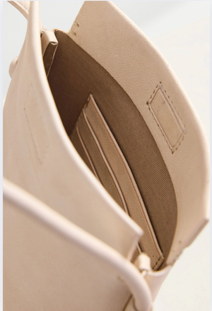 JUJU & Co Marina Pouch in Ivory