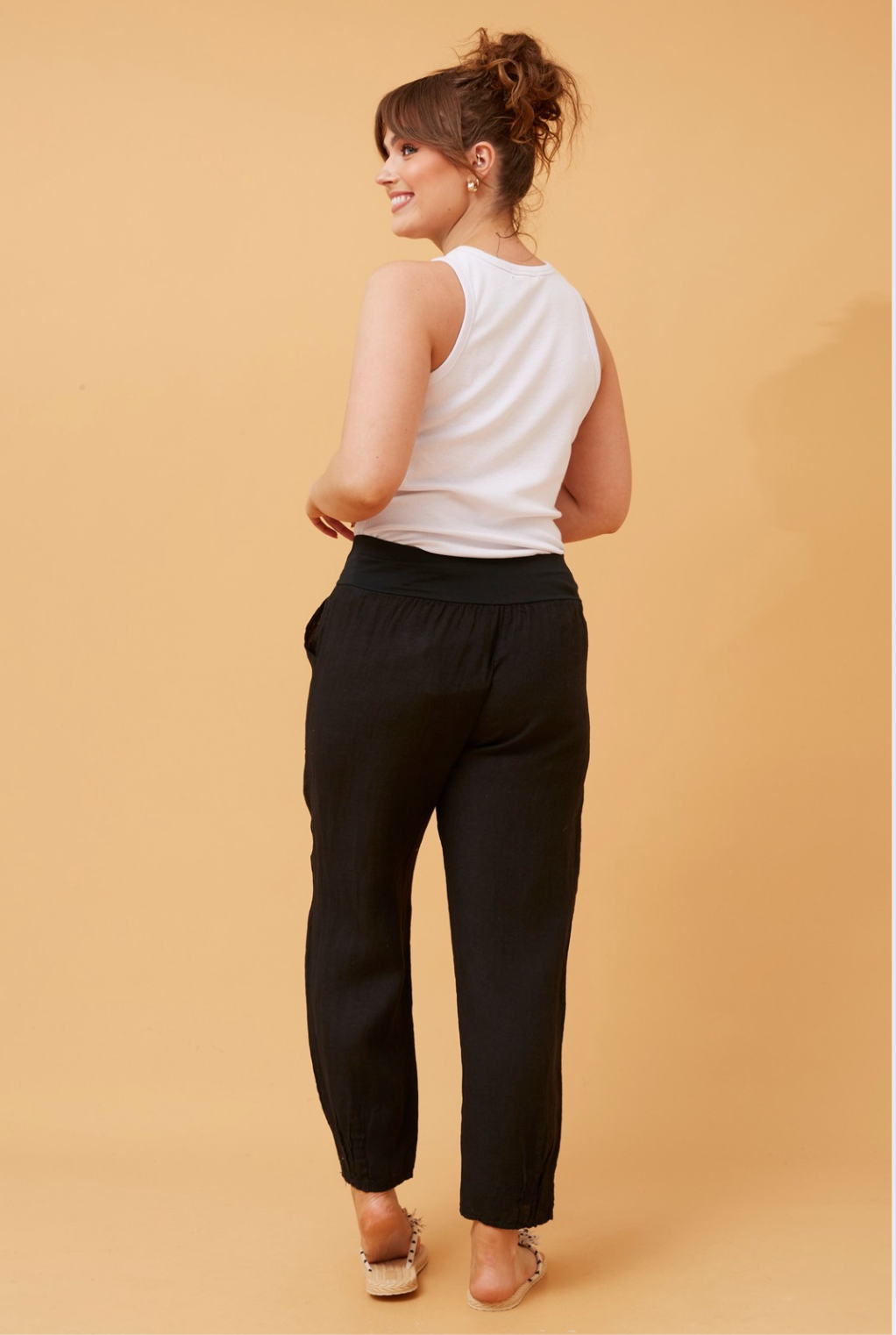 Bottega Moda Linen Pant in Black