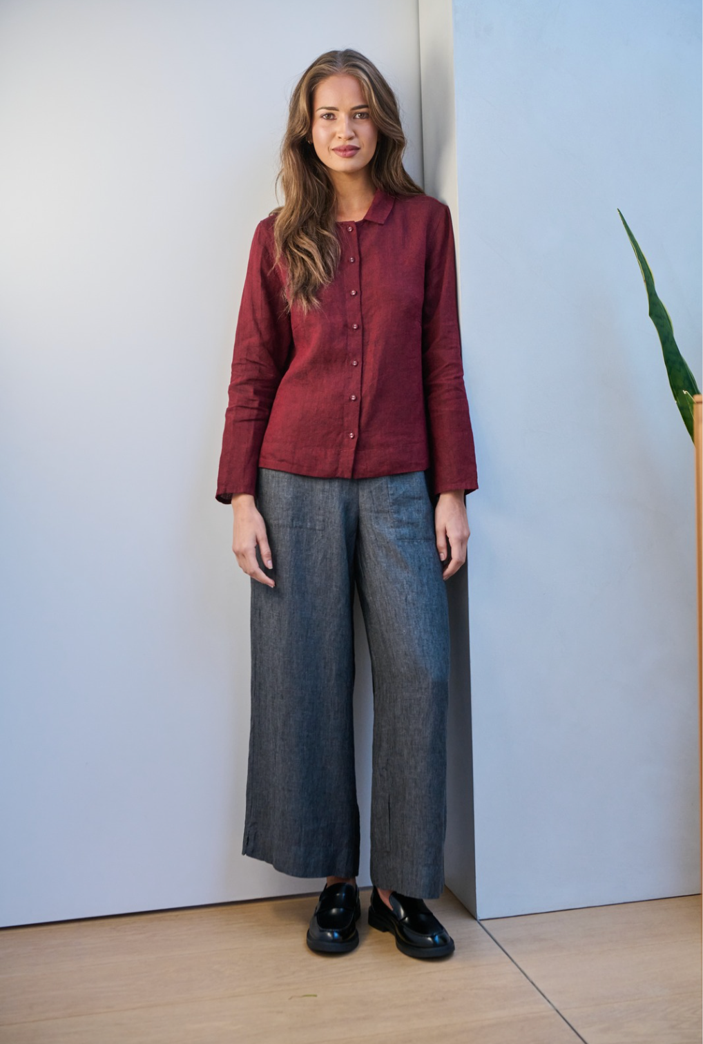 Naturals by O & J Linen Pant in Meteor Grey