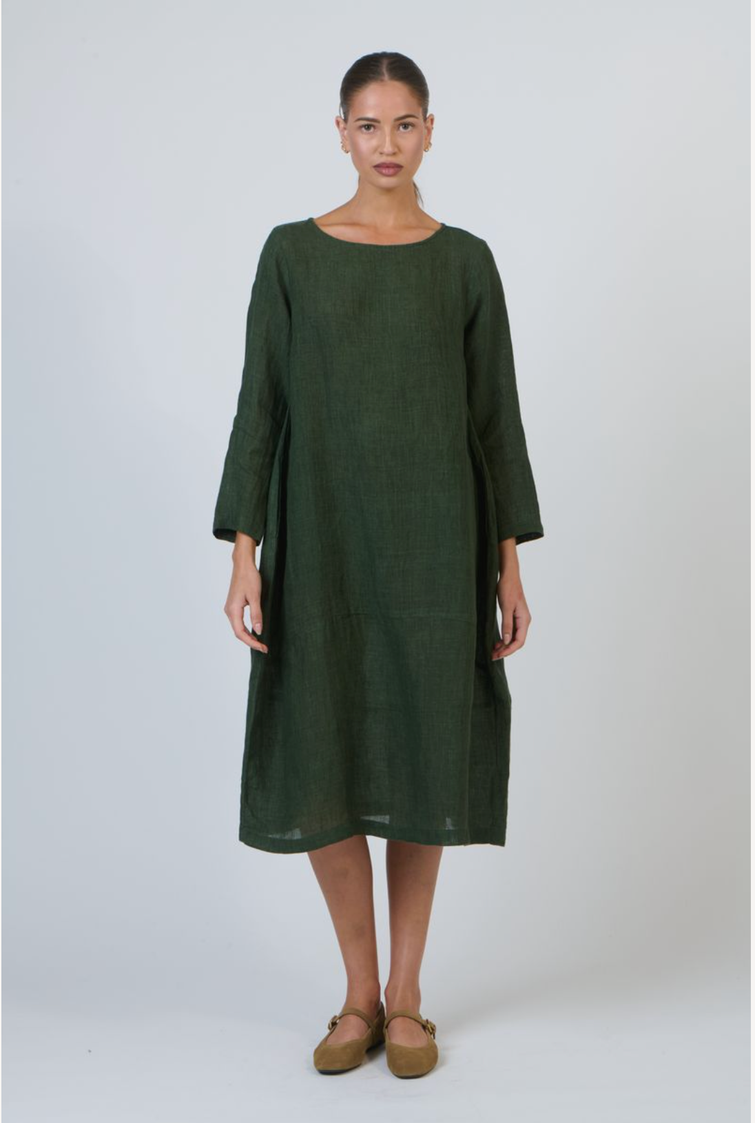 Naturals by O & J Round Neckline Cocoon Shape Dress in Myrtle