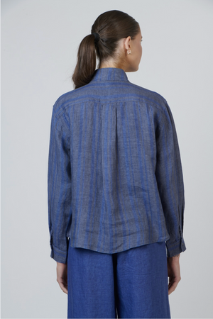 Naturals by O & J Linen High Stand Collar Shirt in Placid Pipe