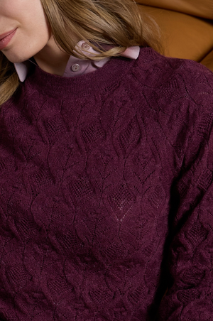 Surkana Braided pattern tricot sweater in Bourdeaux