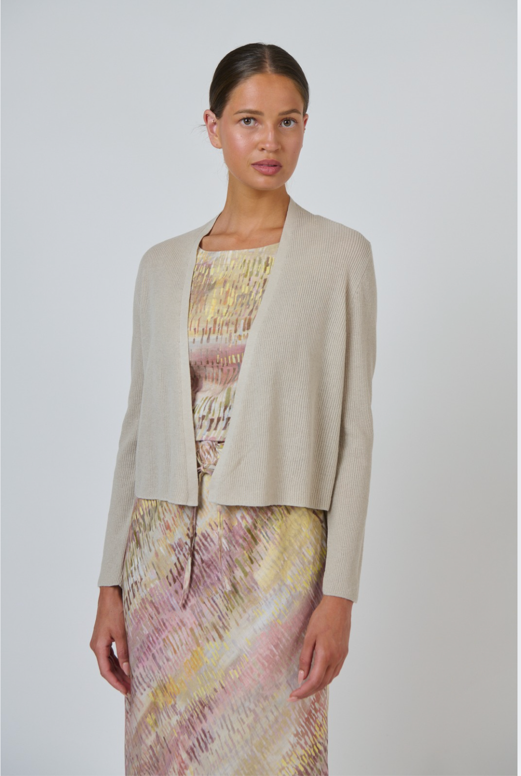 Naturals by O & J Ribbed Knit Cardigan in Sand