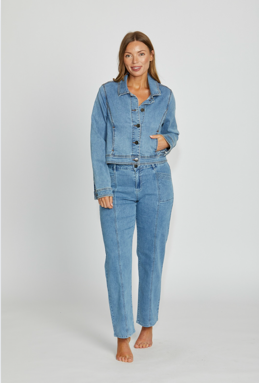 New London Jeans Newry Lightweight Denim Jacket in Light Wash