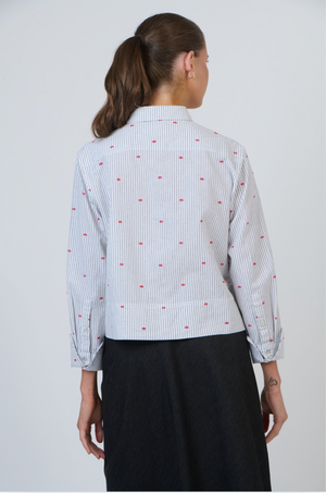 Naturals by O & J Button Through Top in Hot Lips