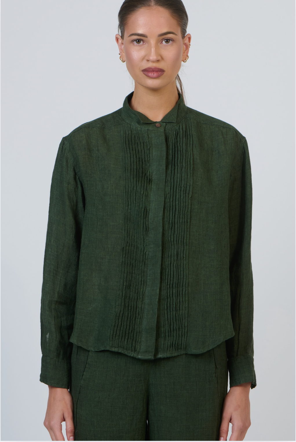 Naturals by O & J Linen Pintuck Shirt in Myrtle