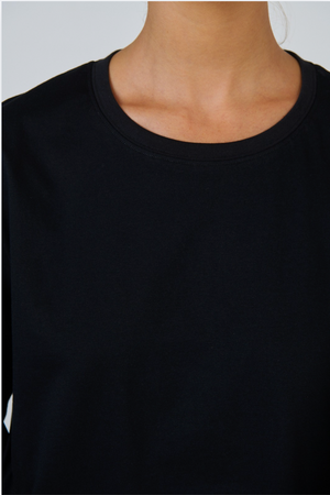 Naturals by O & J Cotton Tee Top in Black