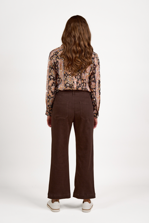 Vassalli Wide Leg Ankle Grazer Jean in Chocolate