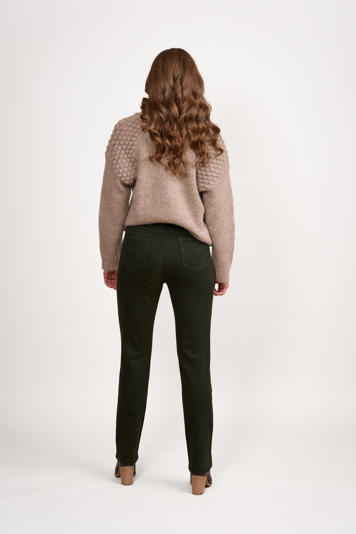 Vassalli Bay Slim Leg Full Length Knit Pull On in Forest