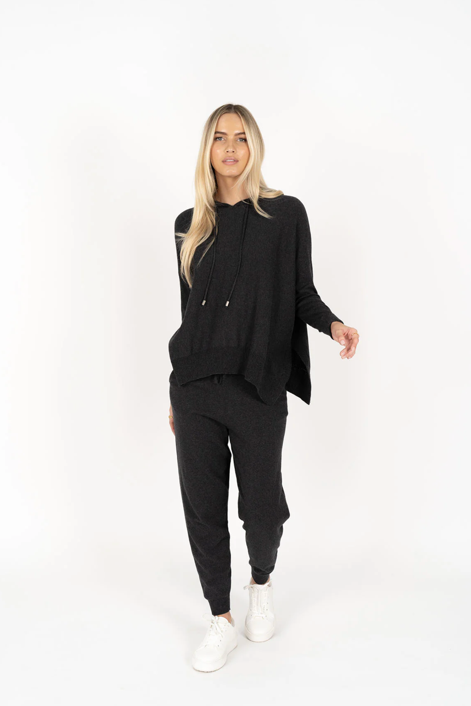 Humidity Peyton Hoodie in Charcoal