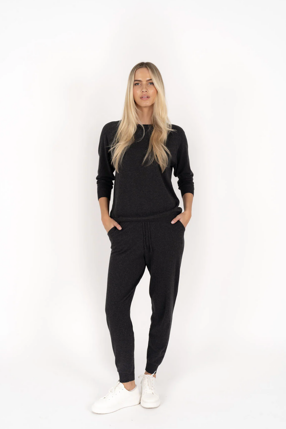 Humidity Merci Pant in Charcoal