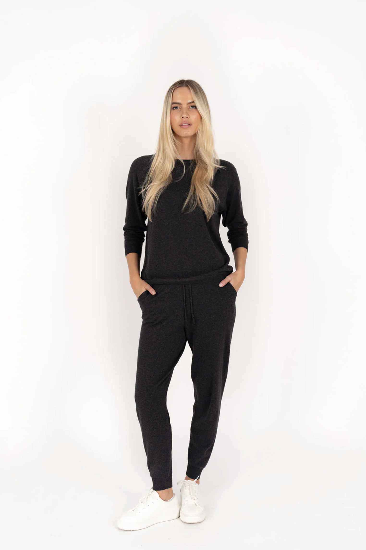 Humidity Merci Pant in Charcoal