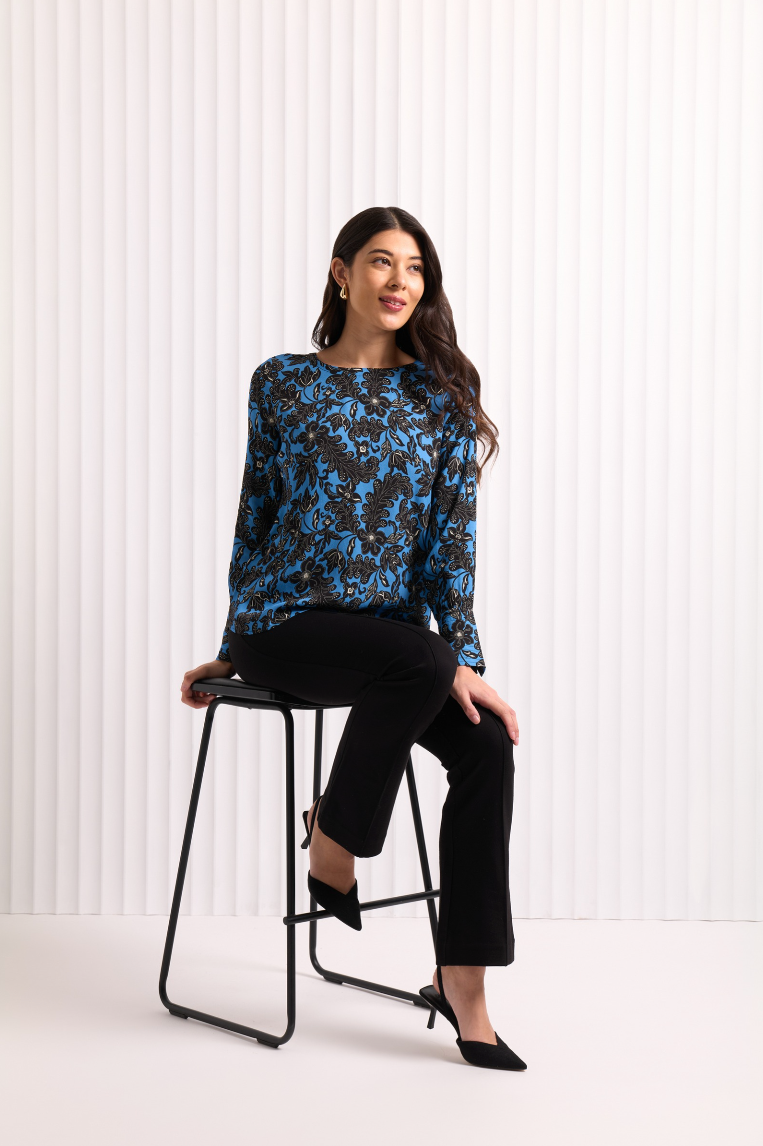 Foil Strike It Lucky Flare in Black