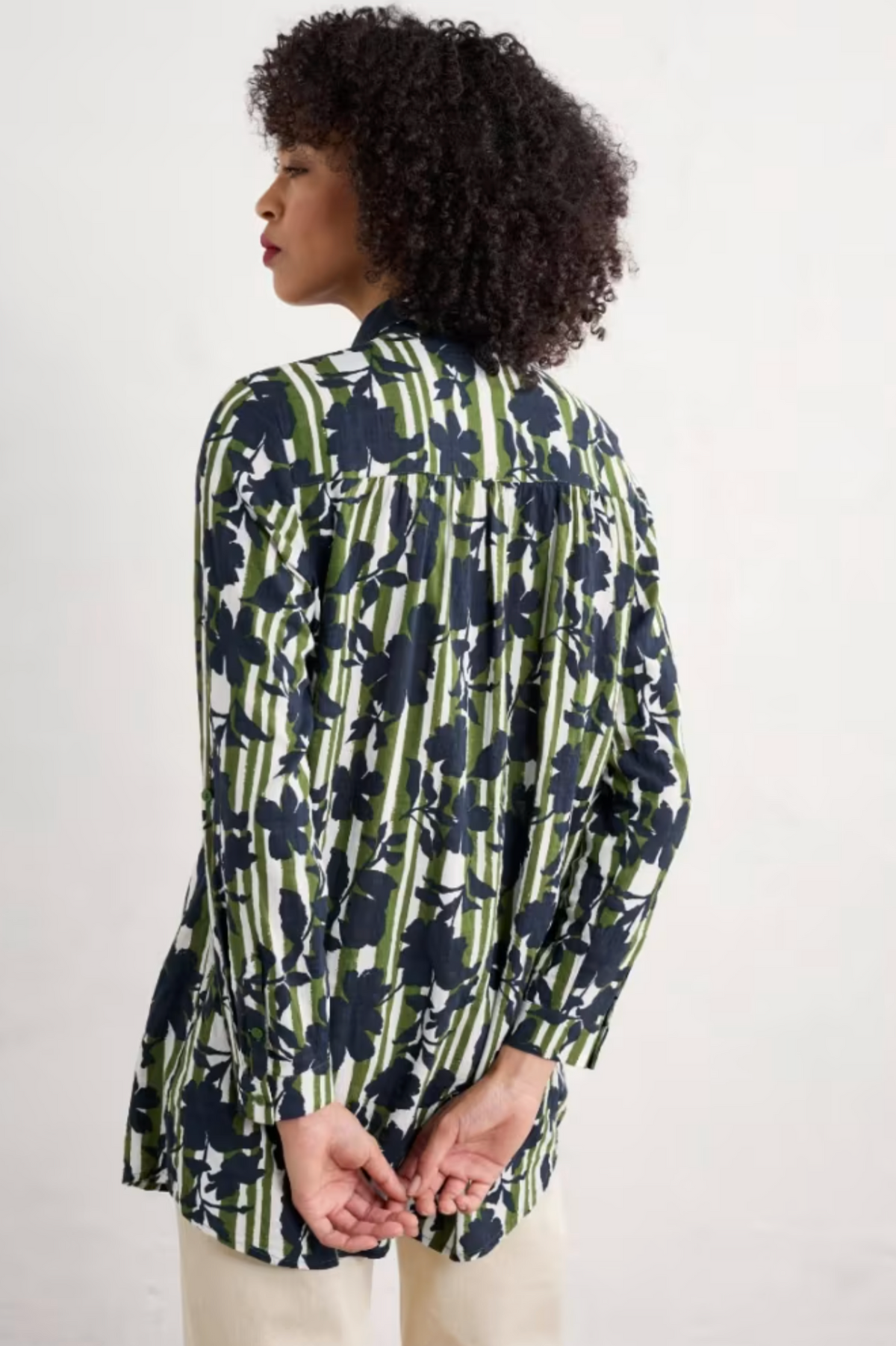 Seasalt Cornwall Wren Flutter Shirt in Camellia Stripe Forest Green